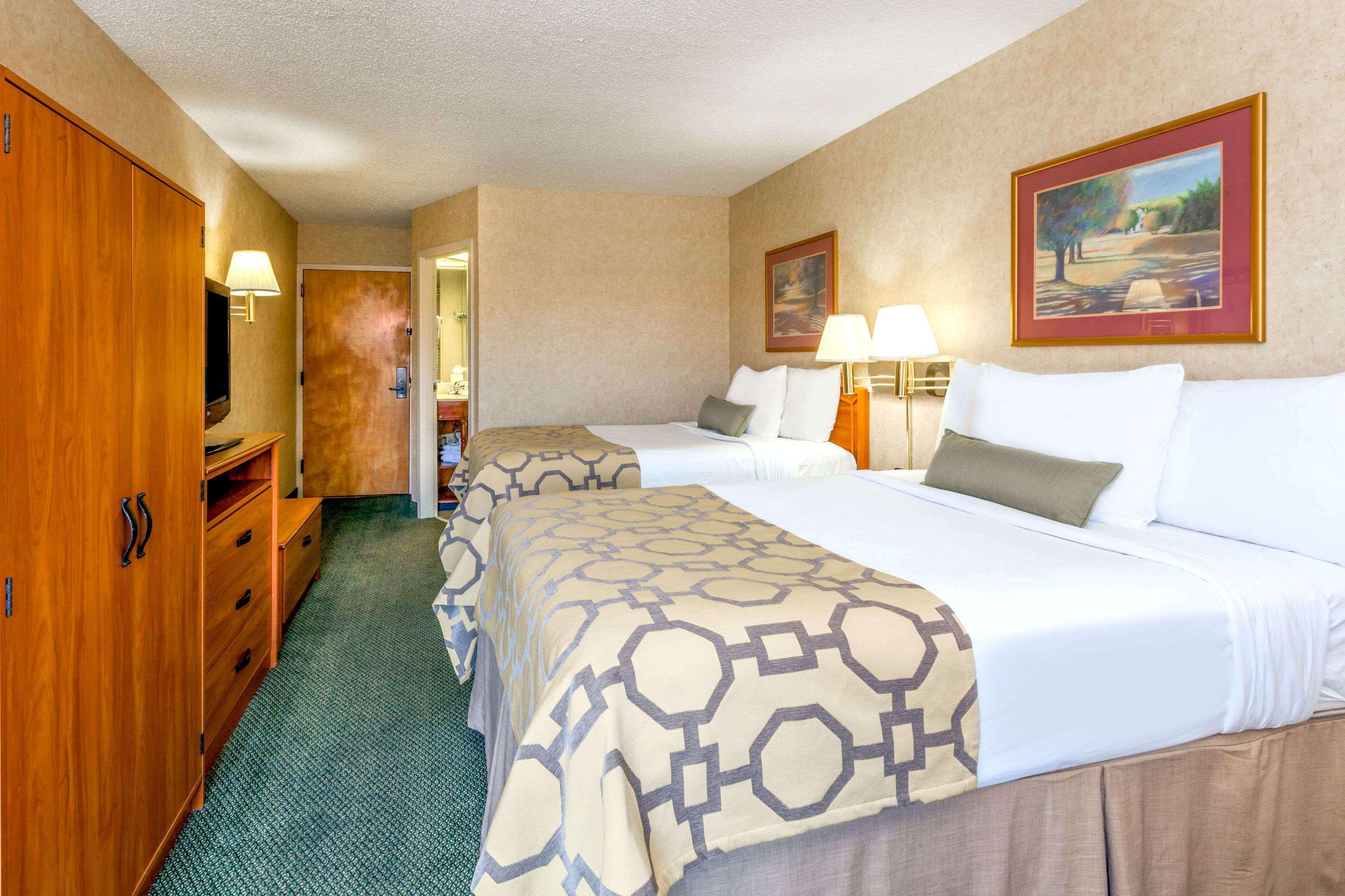 Baymont By Wyndham Amarillo East Hotel Buitenkant foto